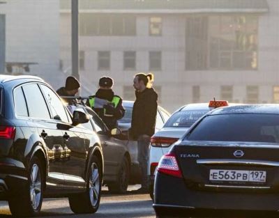 Расчет полиса ОСАГО: факторы возраста и стажа водителей